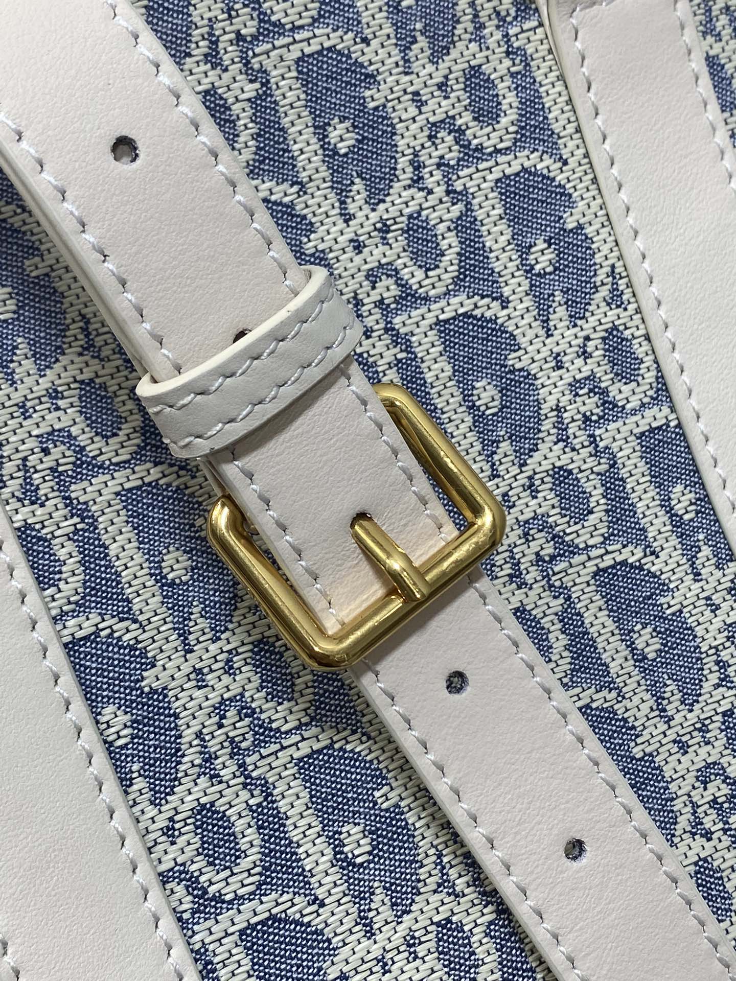 CD new single shoulder bag