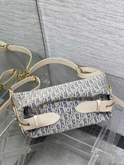 CD new single shoulder bag