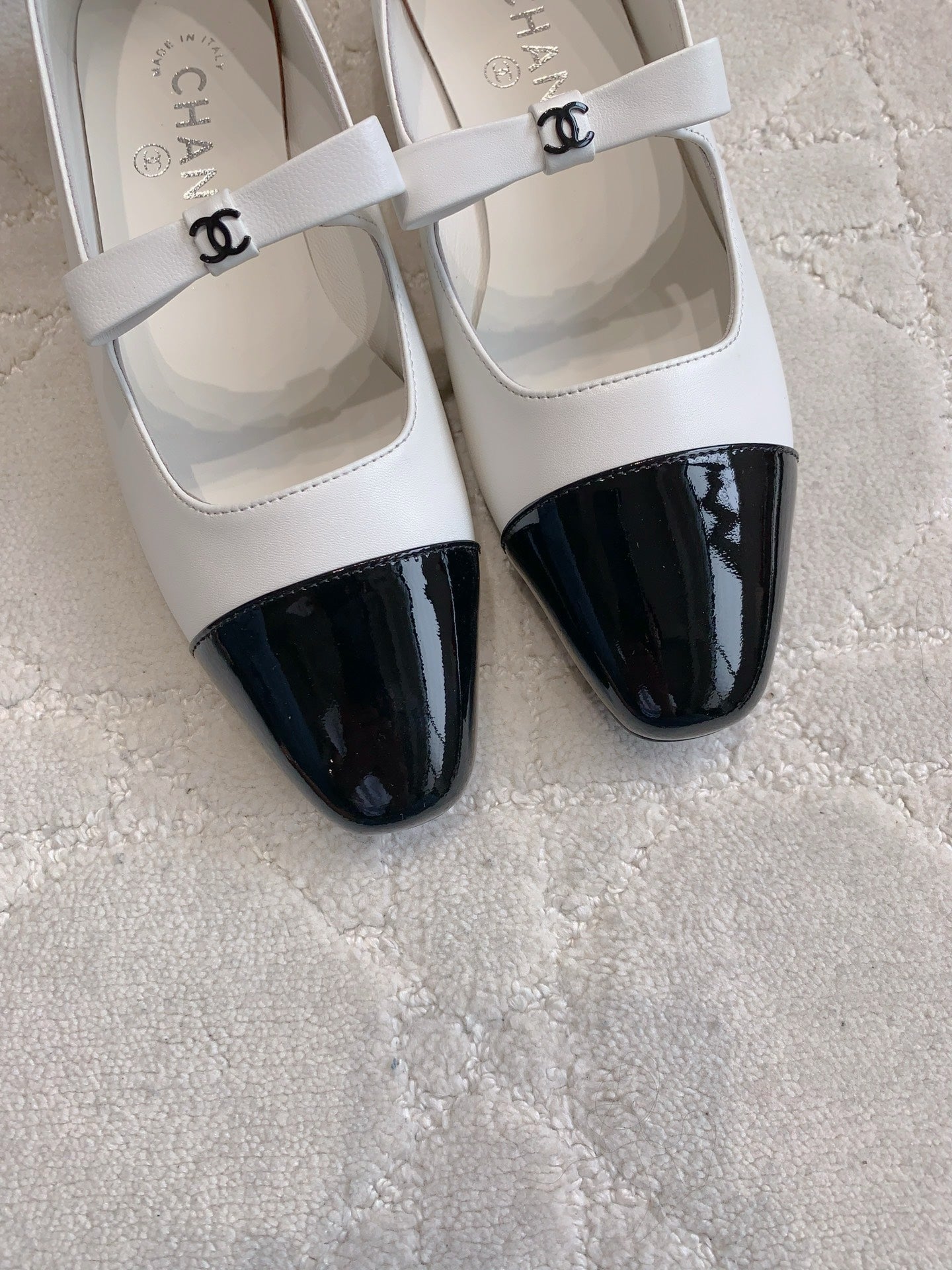 Chan New bow Mary Jane shoes