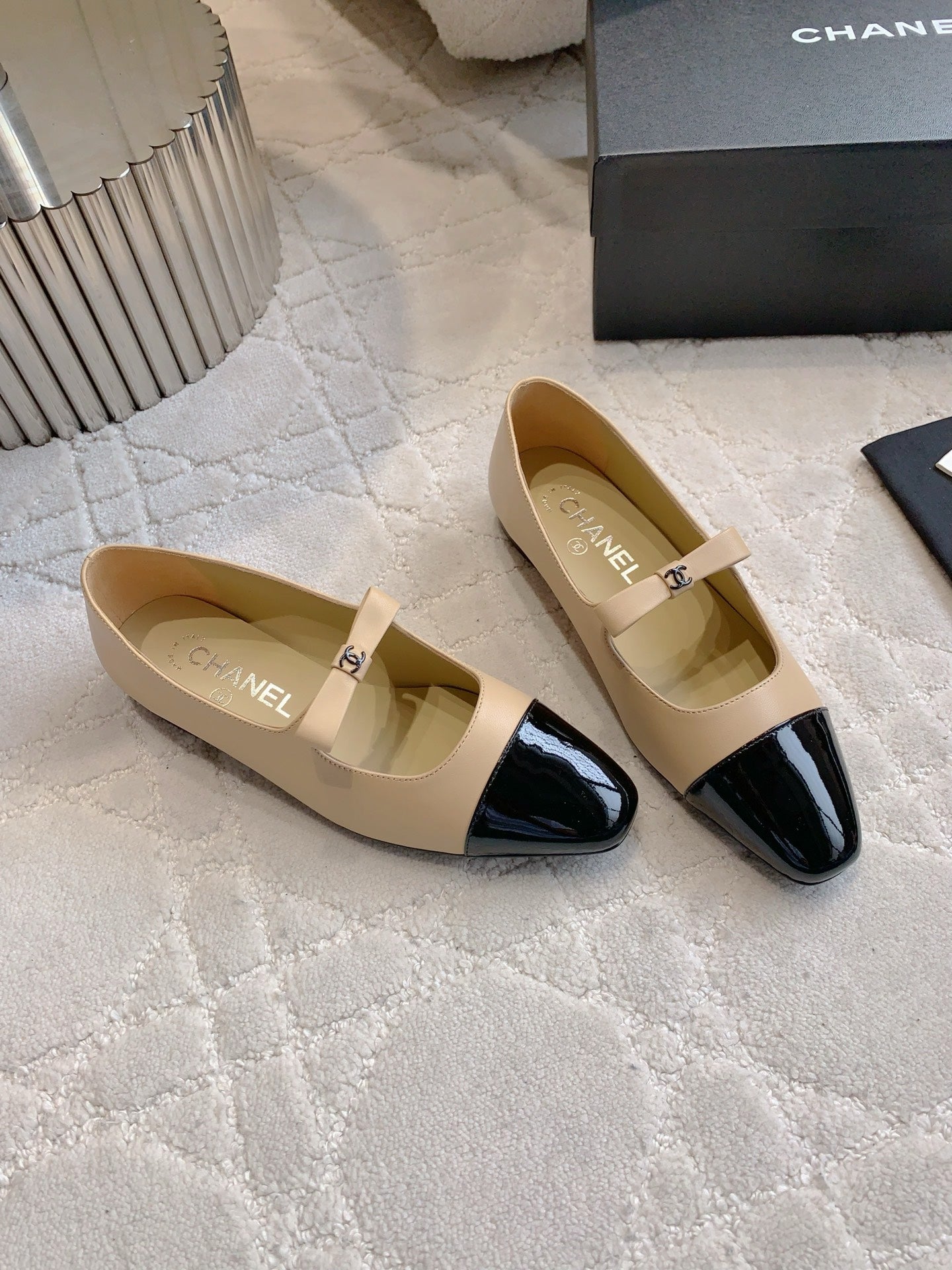 Chan New bow Mary Jane shoes