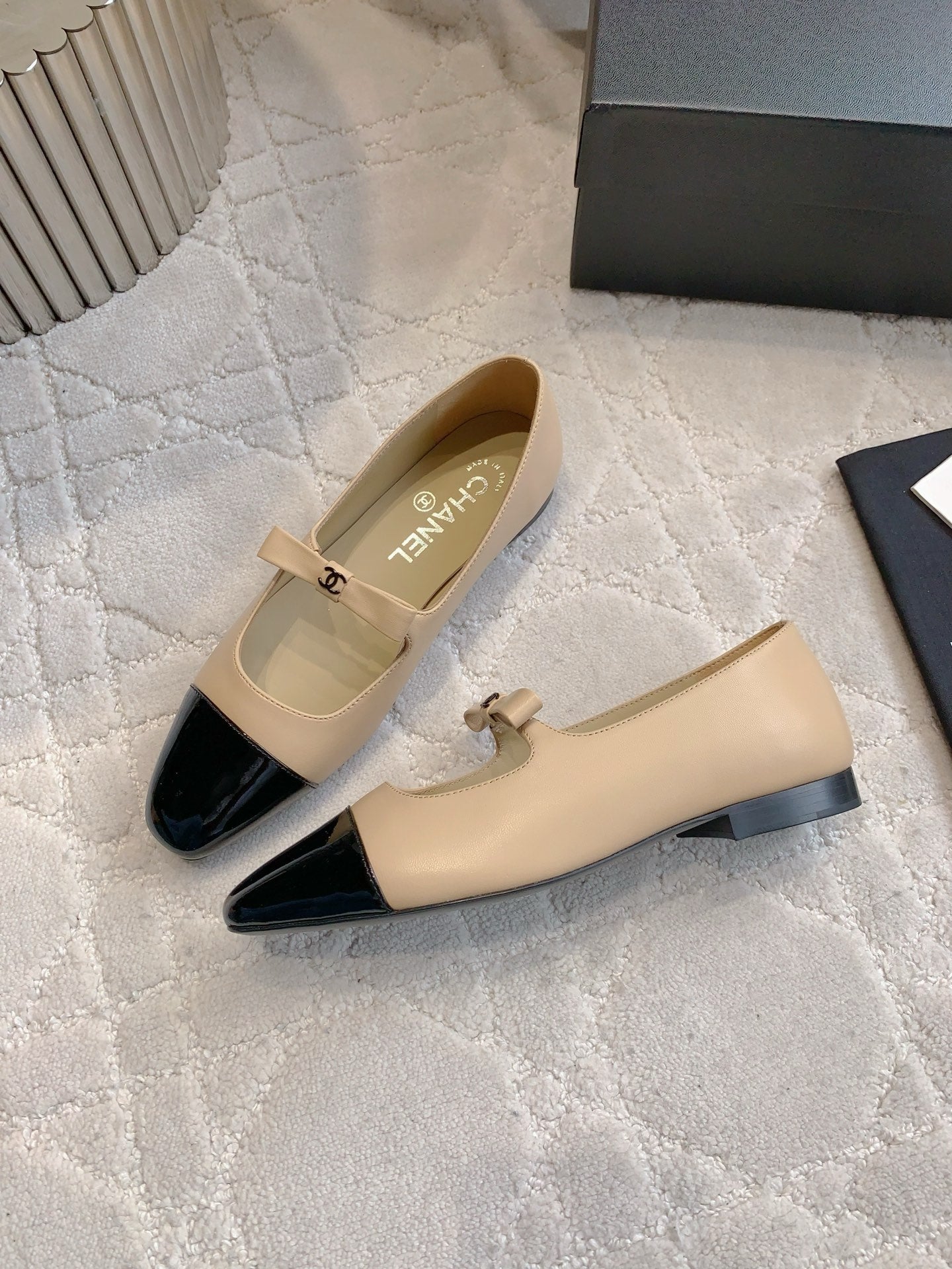 Chan New bow Mary Jane shoes