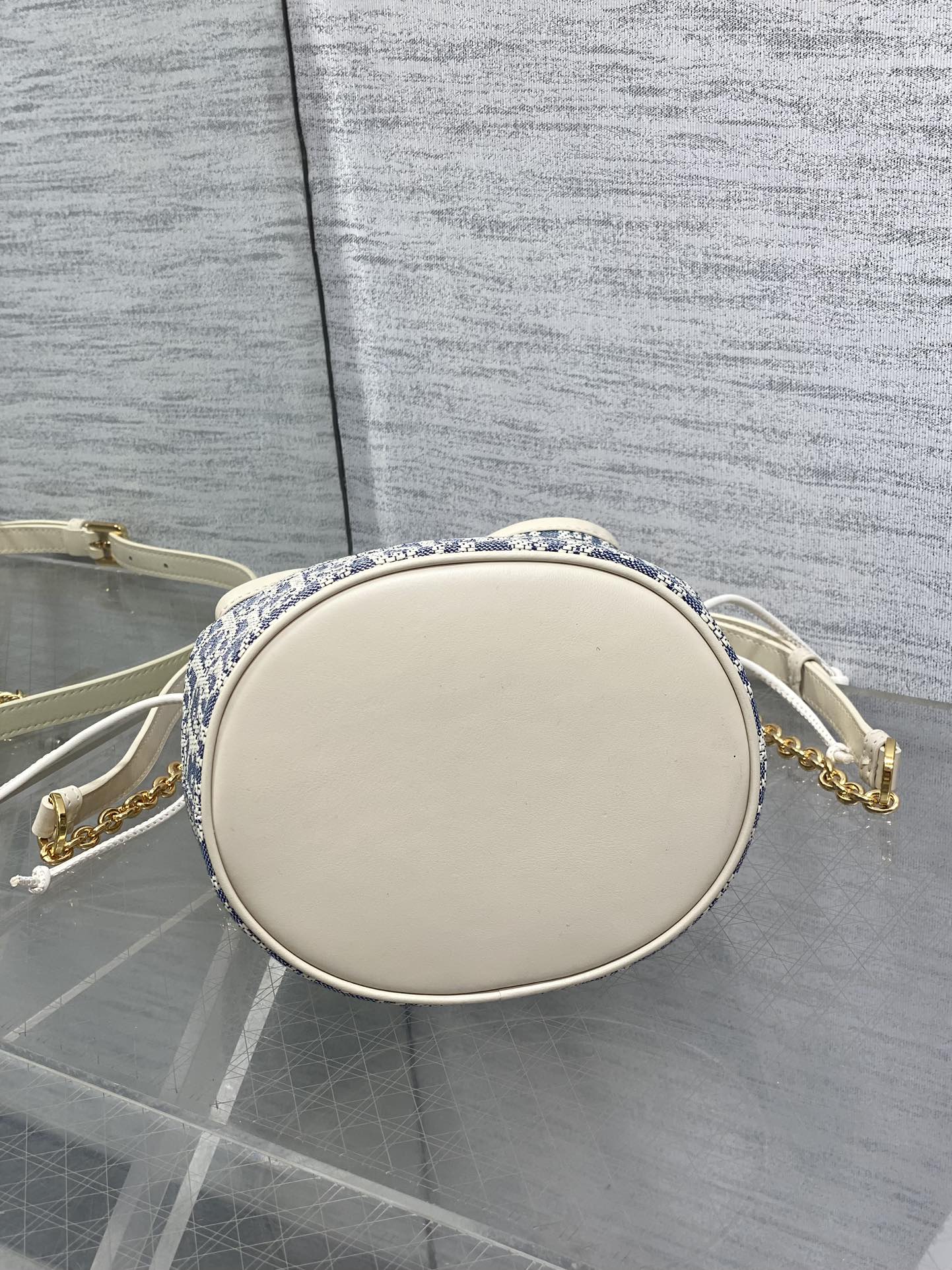 CD new single shoulder bag