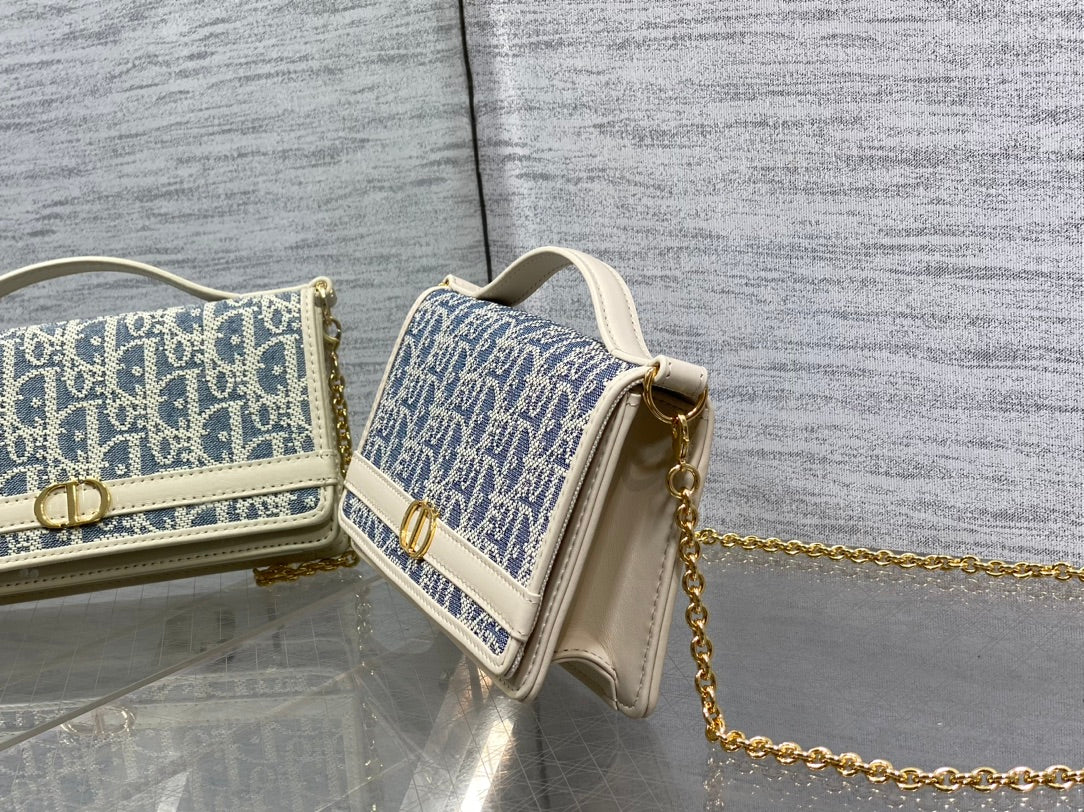 CD new single shoulder bag