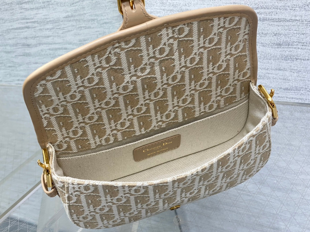 CD new single shoulder bag