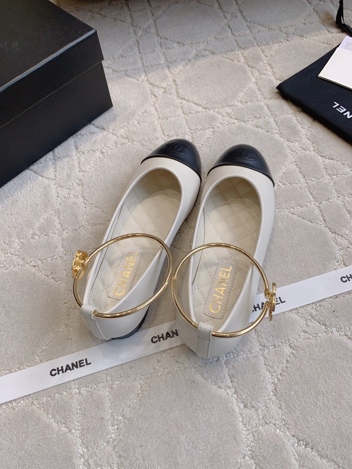 Chan New  Anklet flat shoes