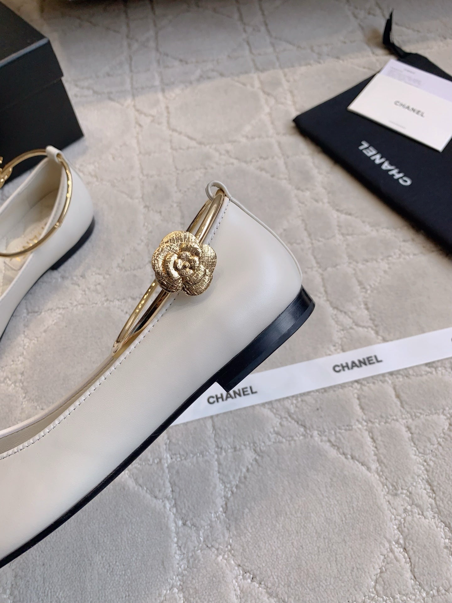 Chan New  Anklet flat shoes