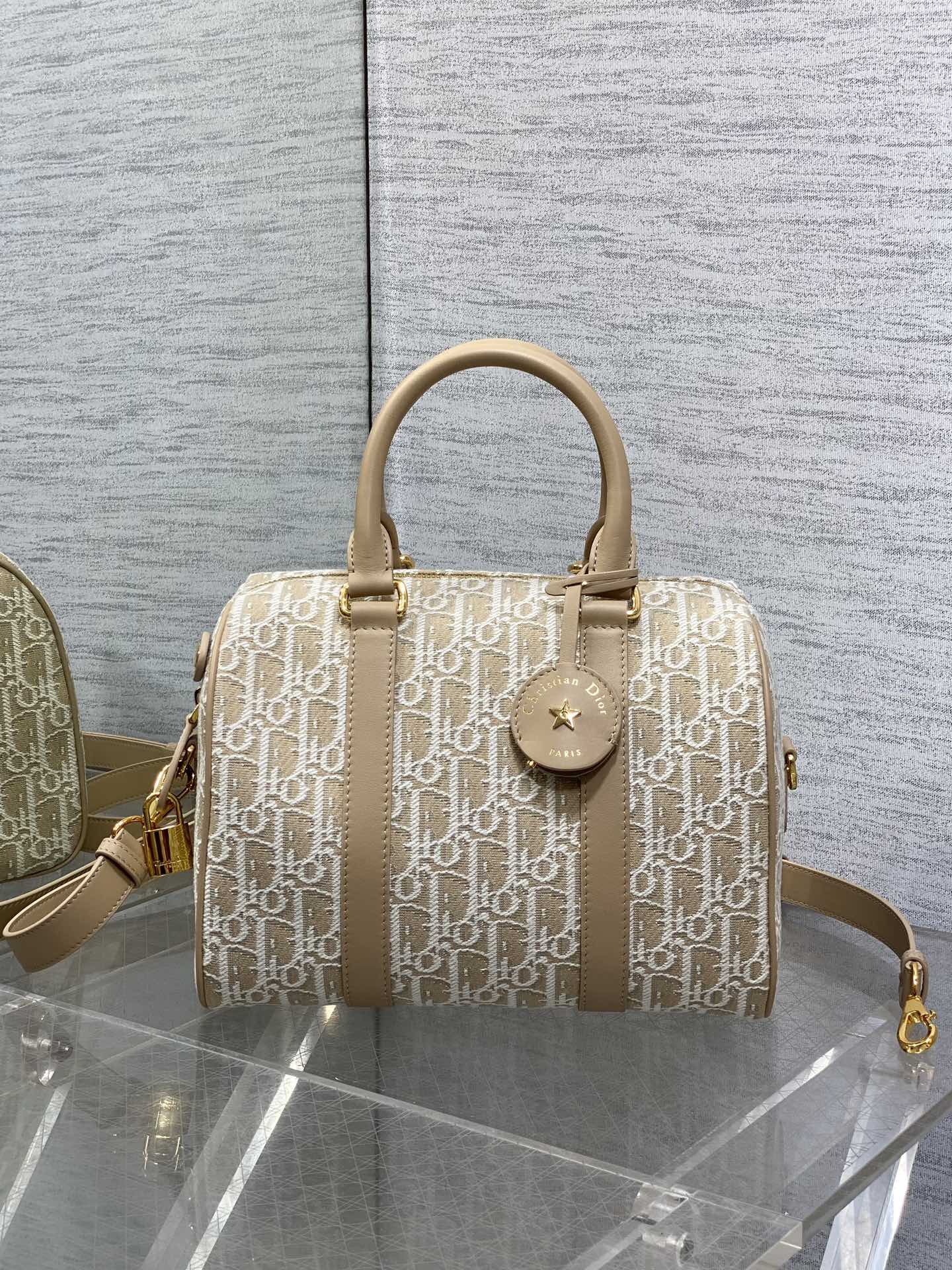 CD new single shoulder bag