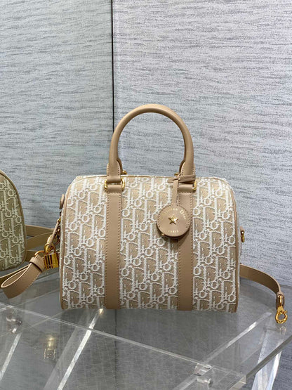 CD new single shoulder bag