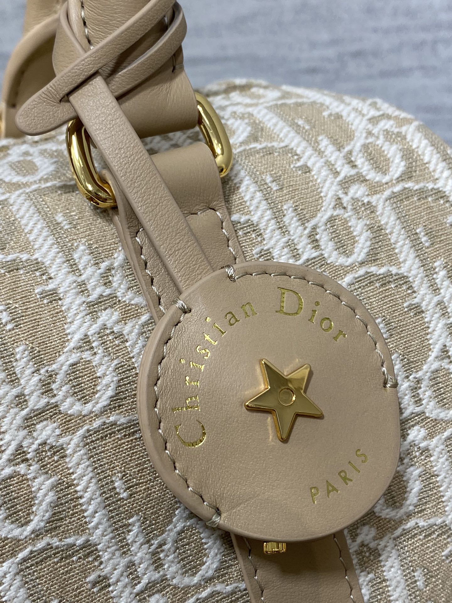 CD new single shoulder bag