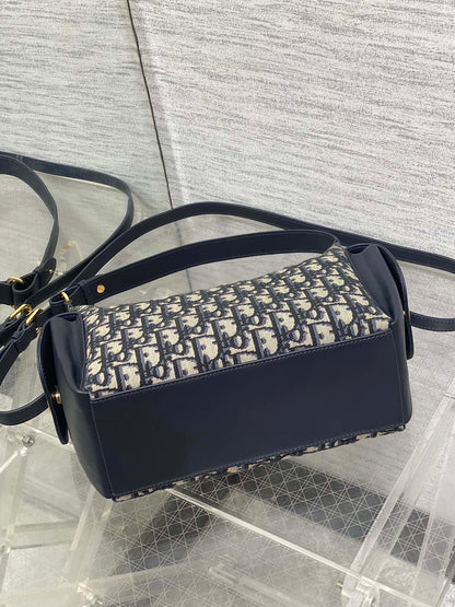 CD new single shoulder bag