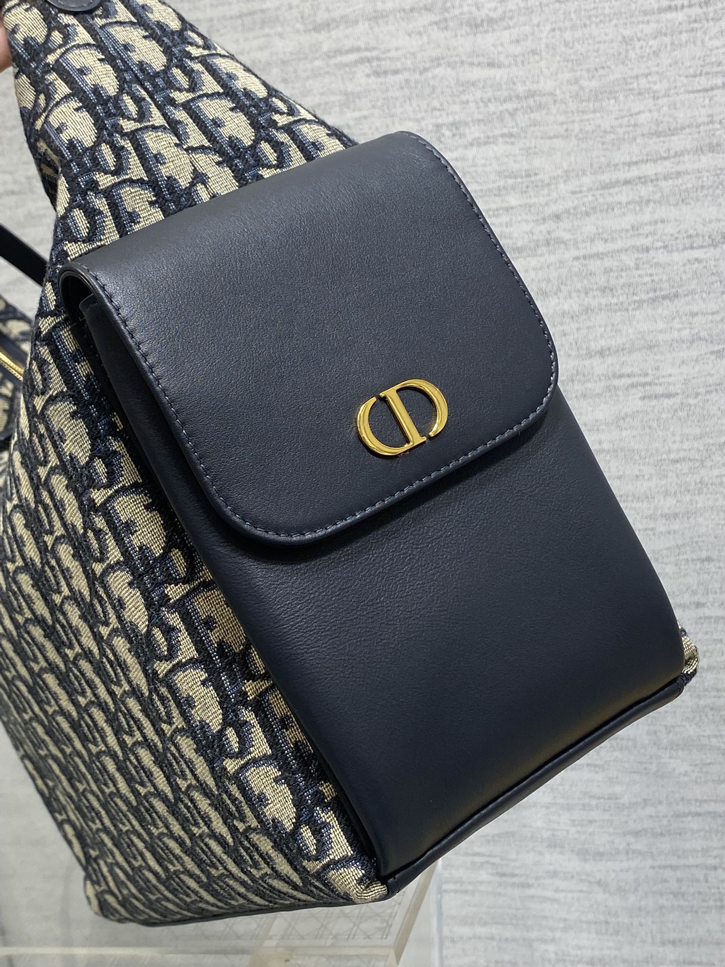 CD new single shoulder bag