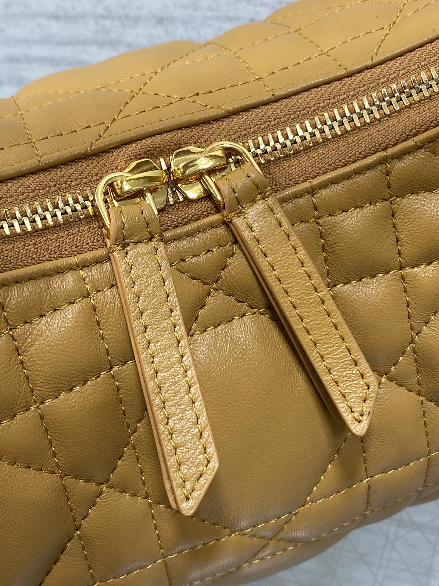 CD new single shoulder bag