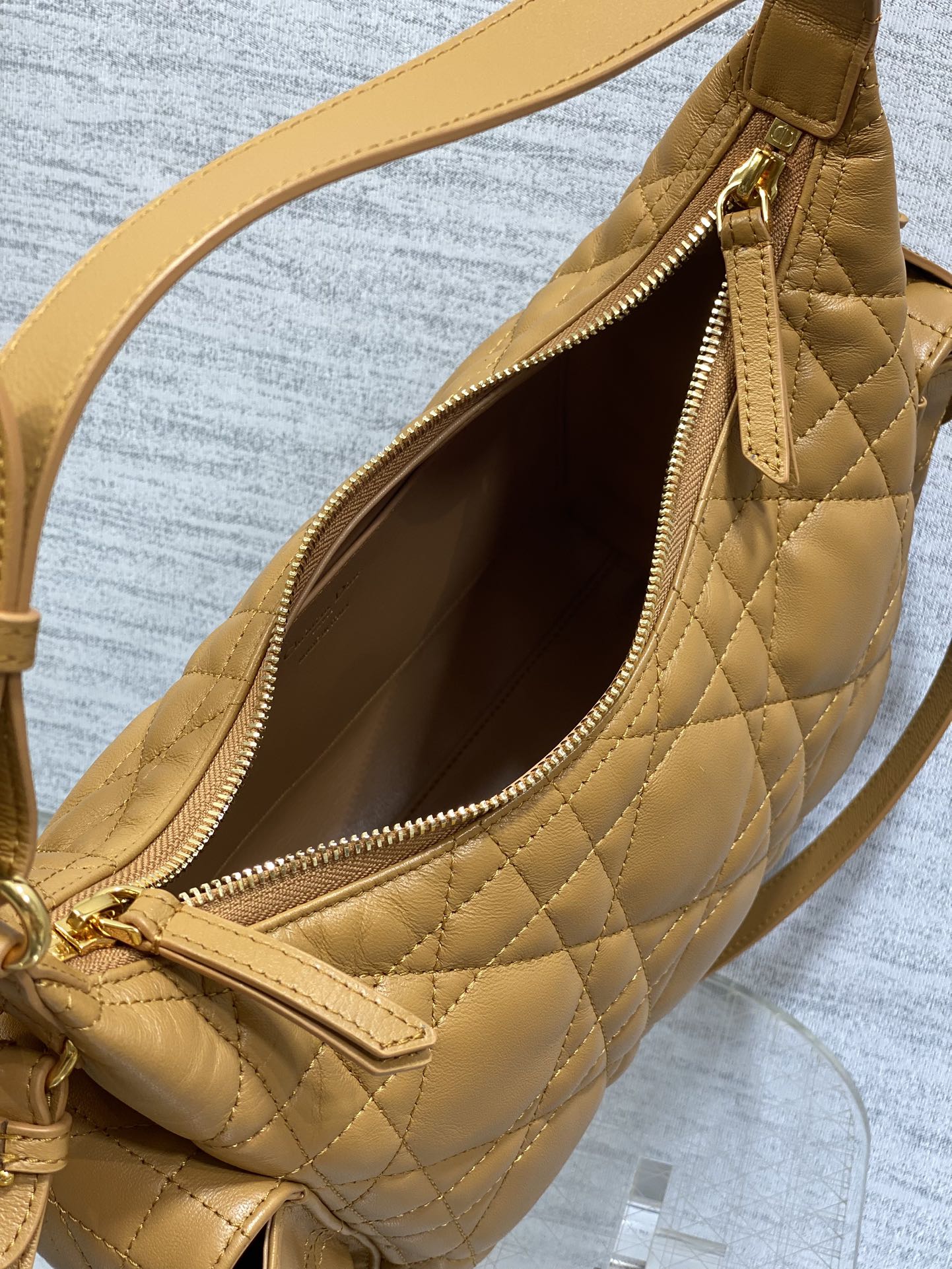 CD new single shoulder bag