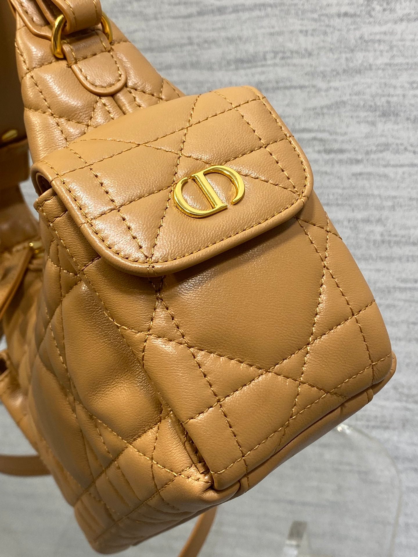 CD new single shoulder bag