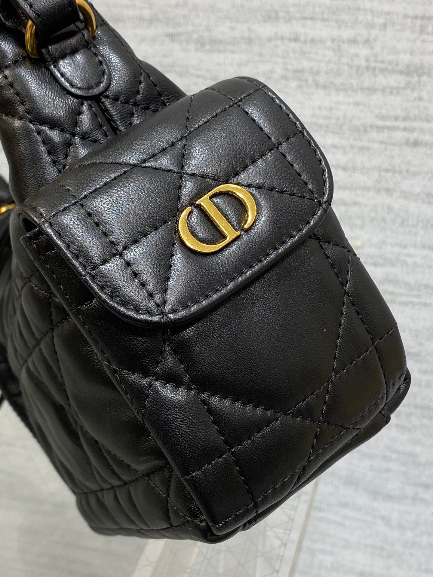 CD new single shoulder bag