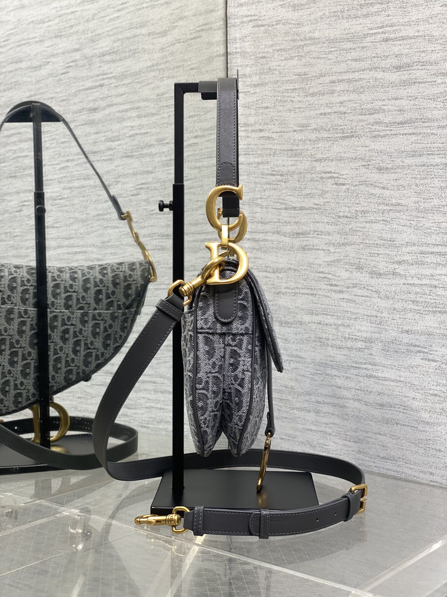 CD new single shoulder bag