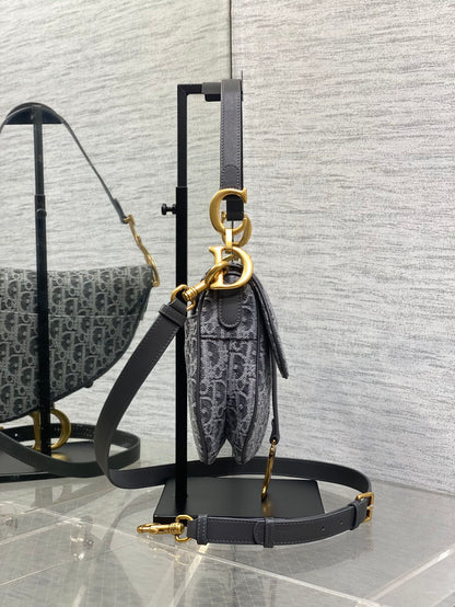 CD new single shoulder bag