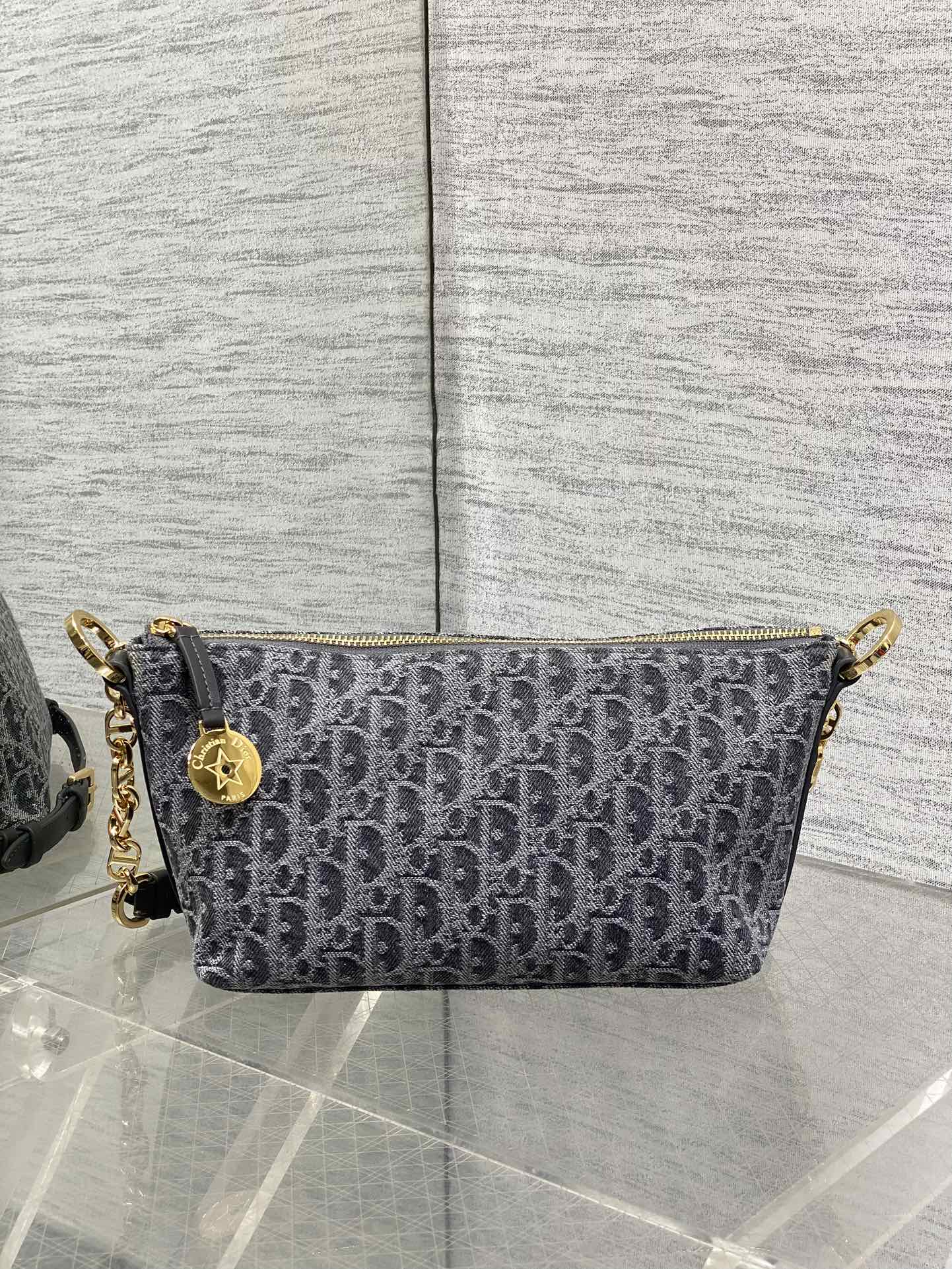 CD new single shoulder bag