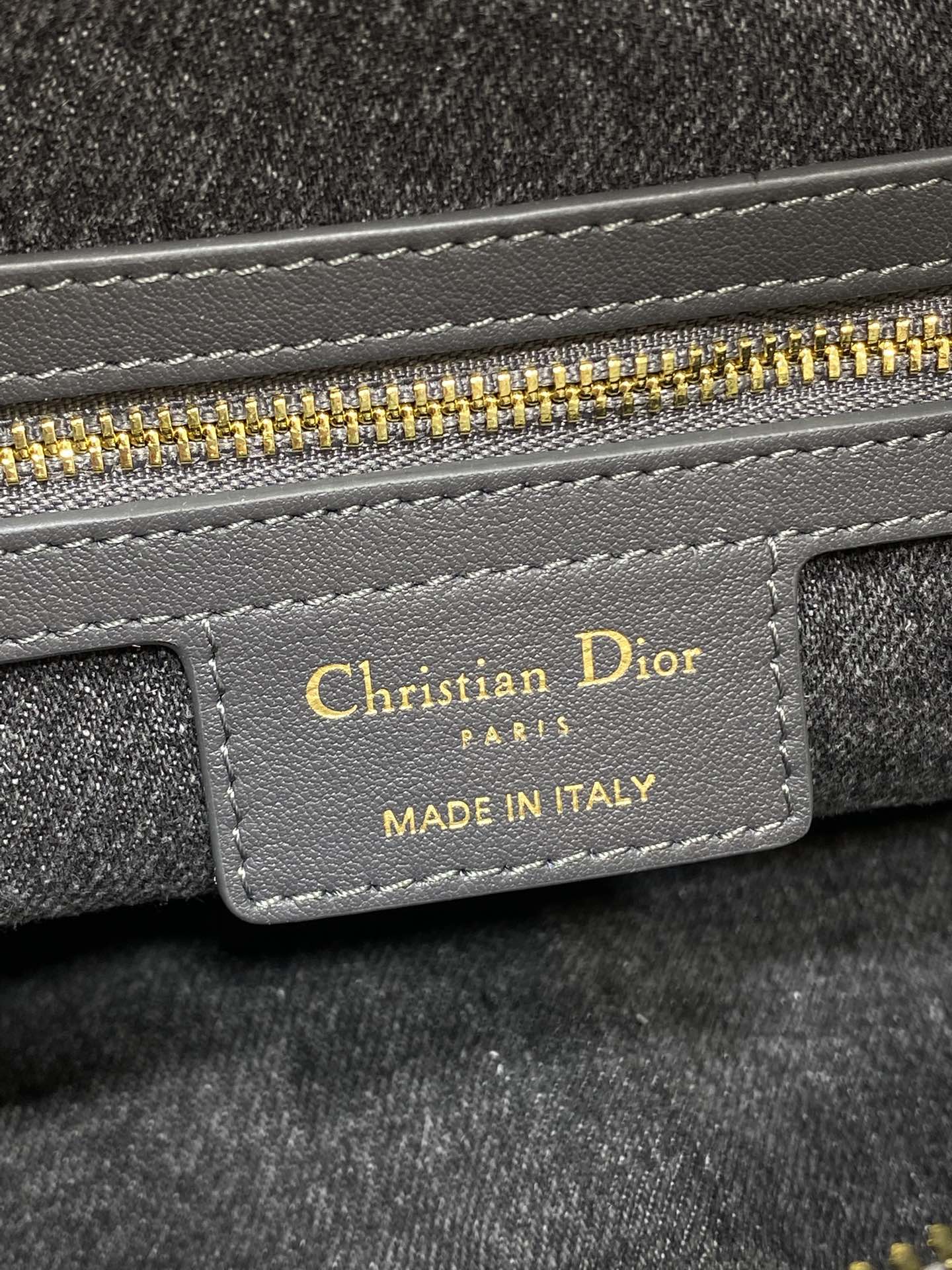 CD new single shoulder bag