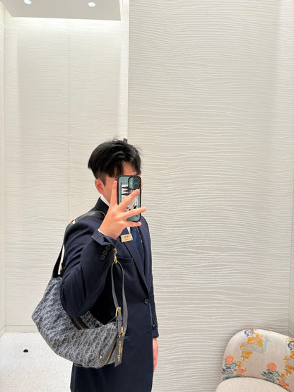 CD new single shoulder bag