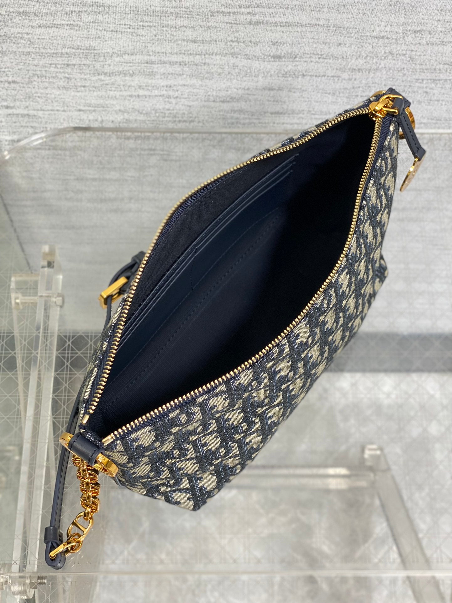 CD new single shoulder bag