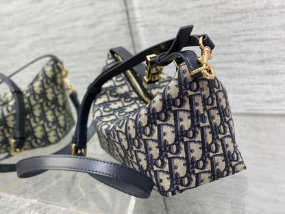 CD new single shoulder bag