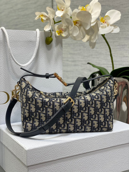 CD new single shoulder bag