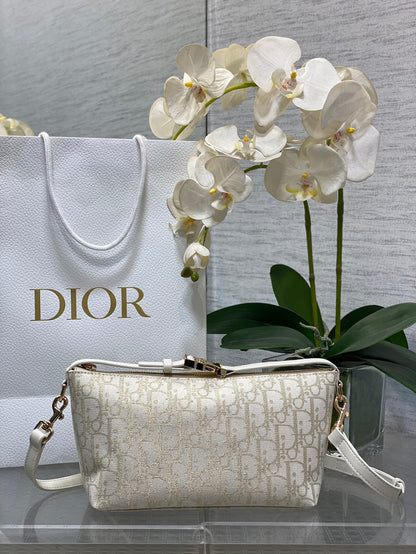 CD new single shoulder bag