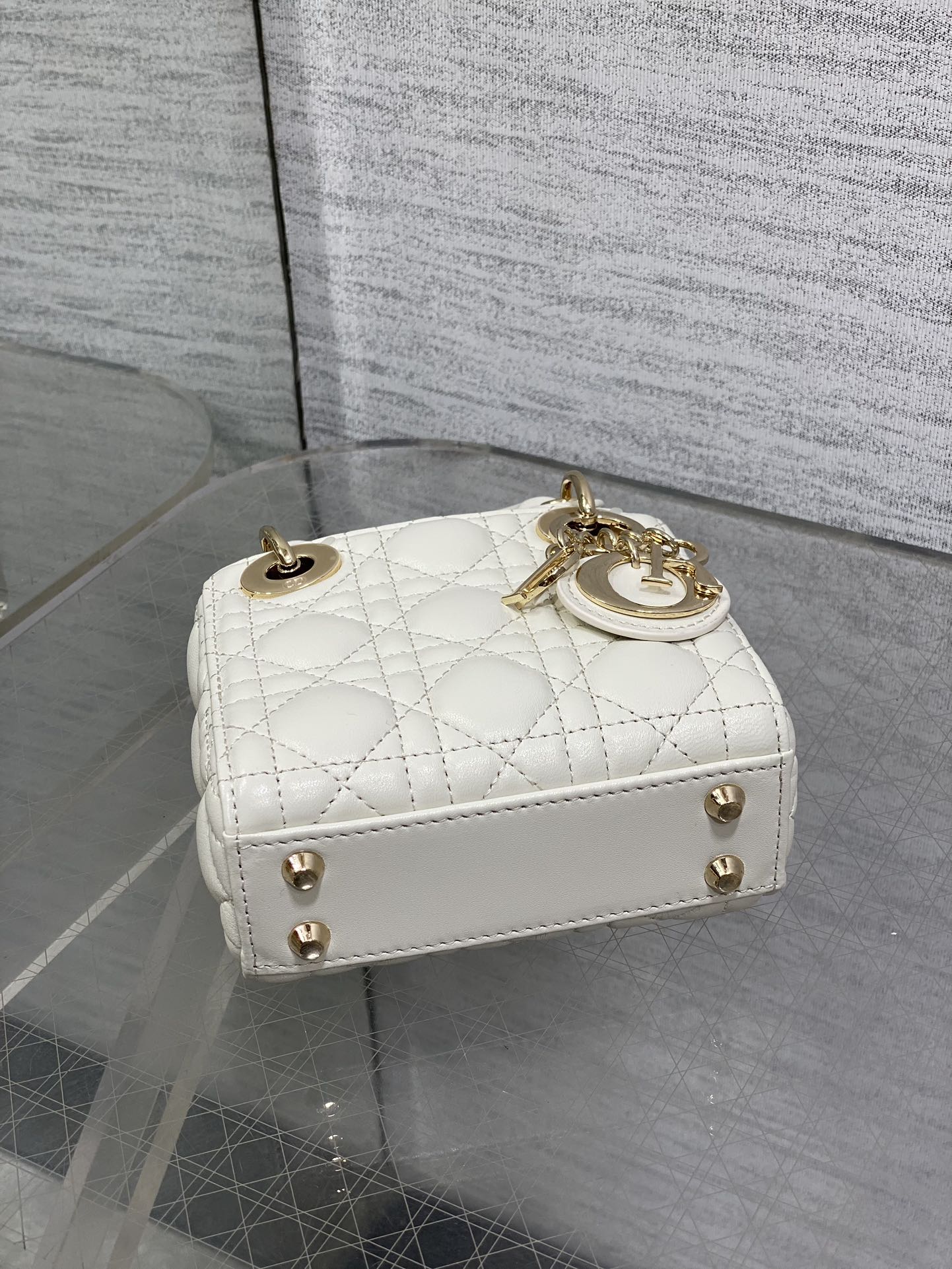 CD New Handbag