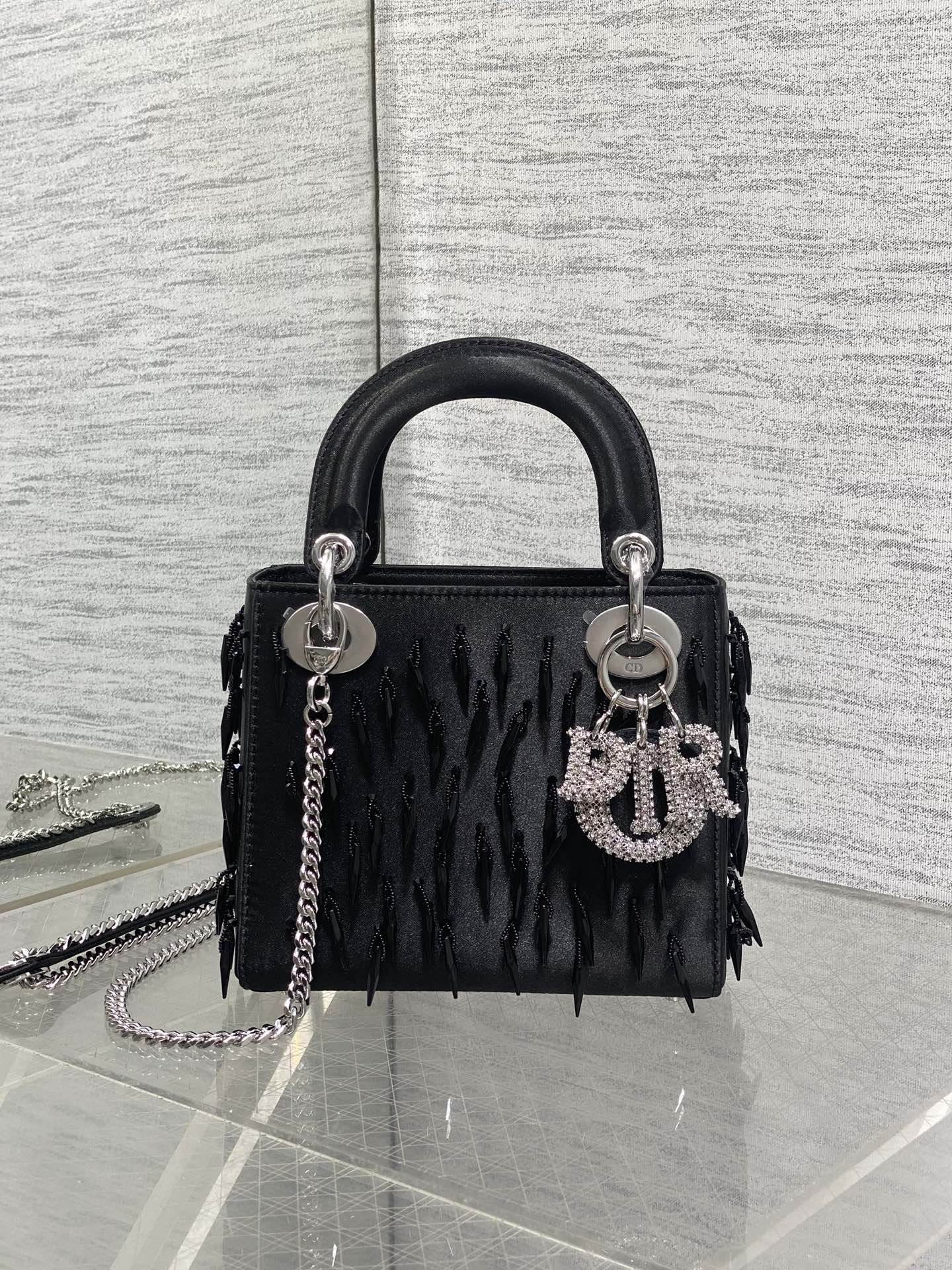 CD New Handbag