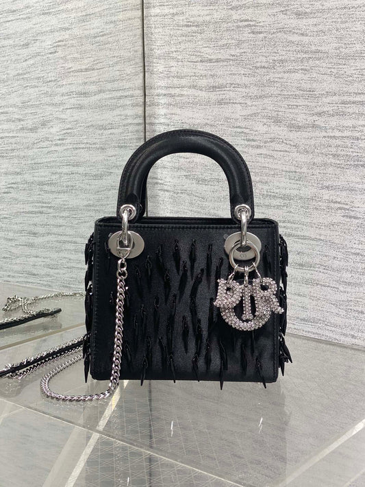 CD New Handbag