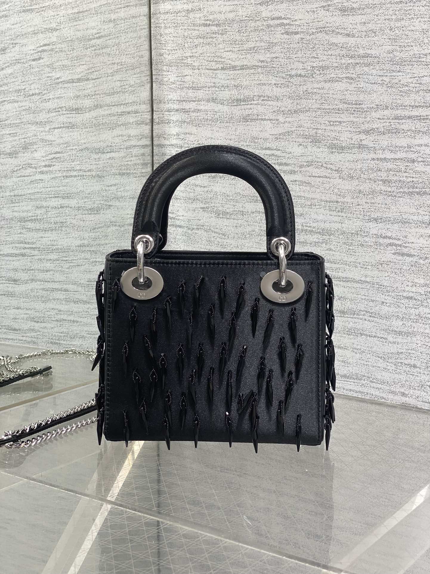 CD New Handbag
