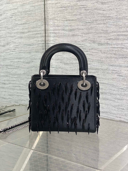 CD New Handbag