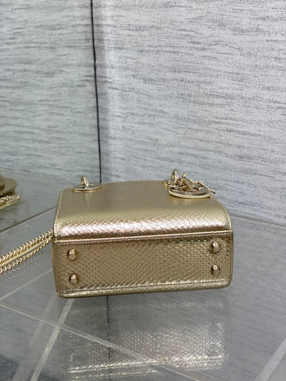 CD New Handbag