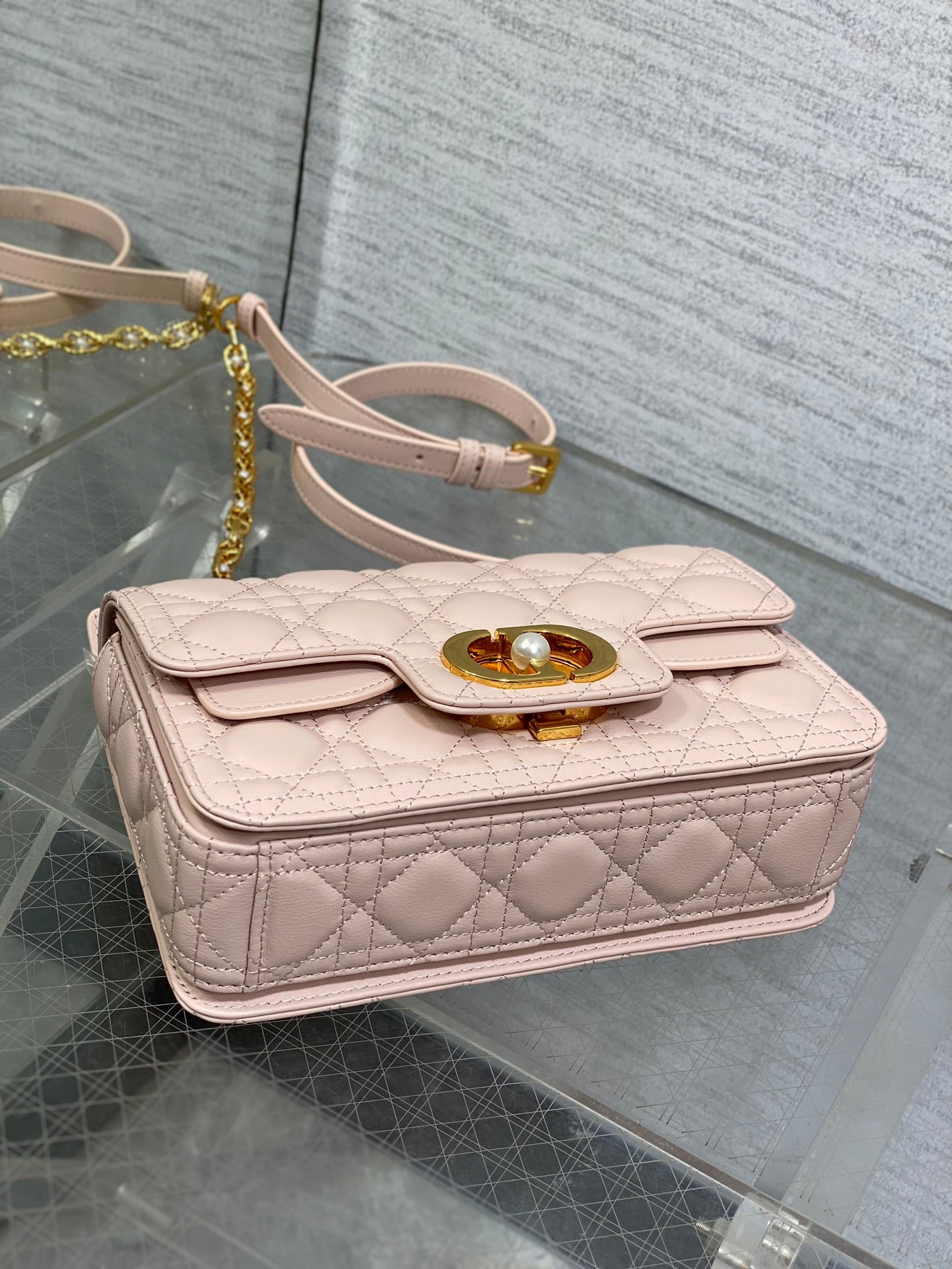 CD New Handbag