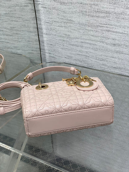 CD New Handbag