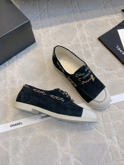 Chan New  Chain-strap flats