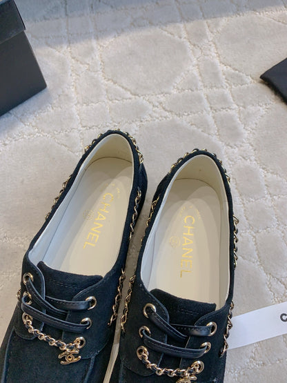 Chan New  Chain-strap flats