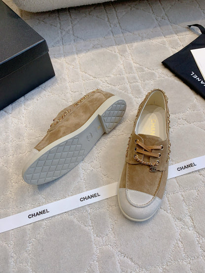 Chan New  Chain-strap flats