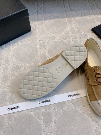 Chan New  Chain-strap flats