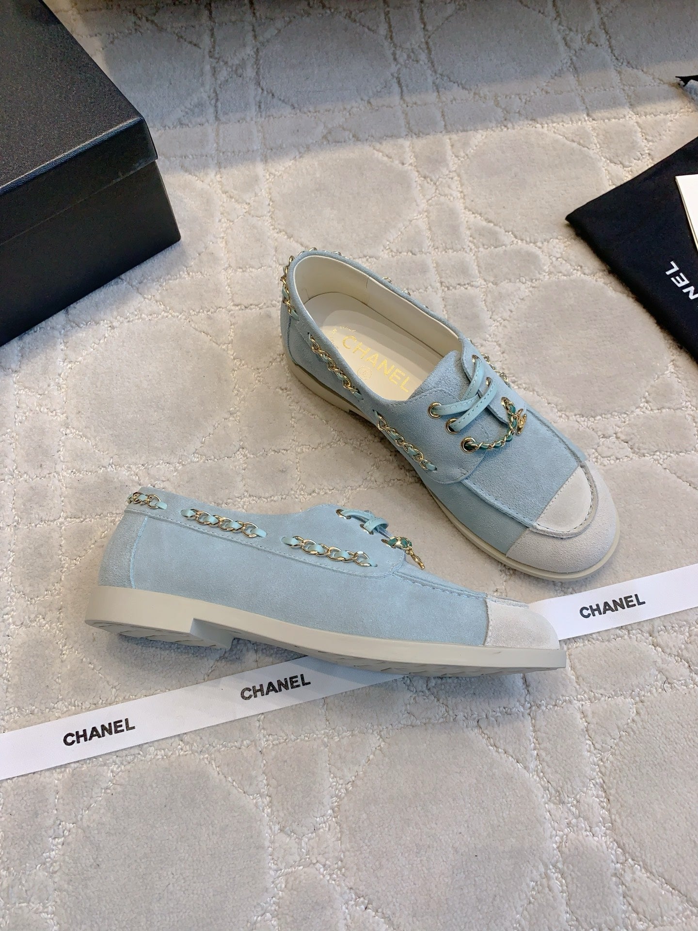 Chan New  Chain-strap flats