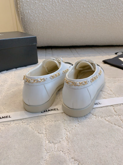 Chan New  Chain-strap flats