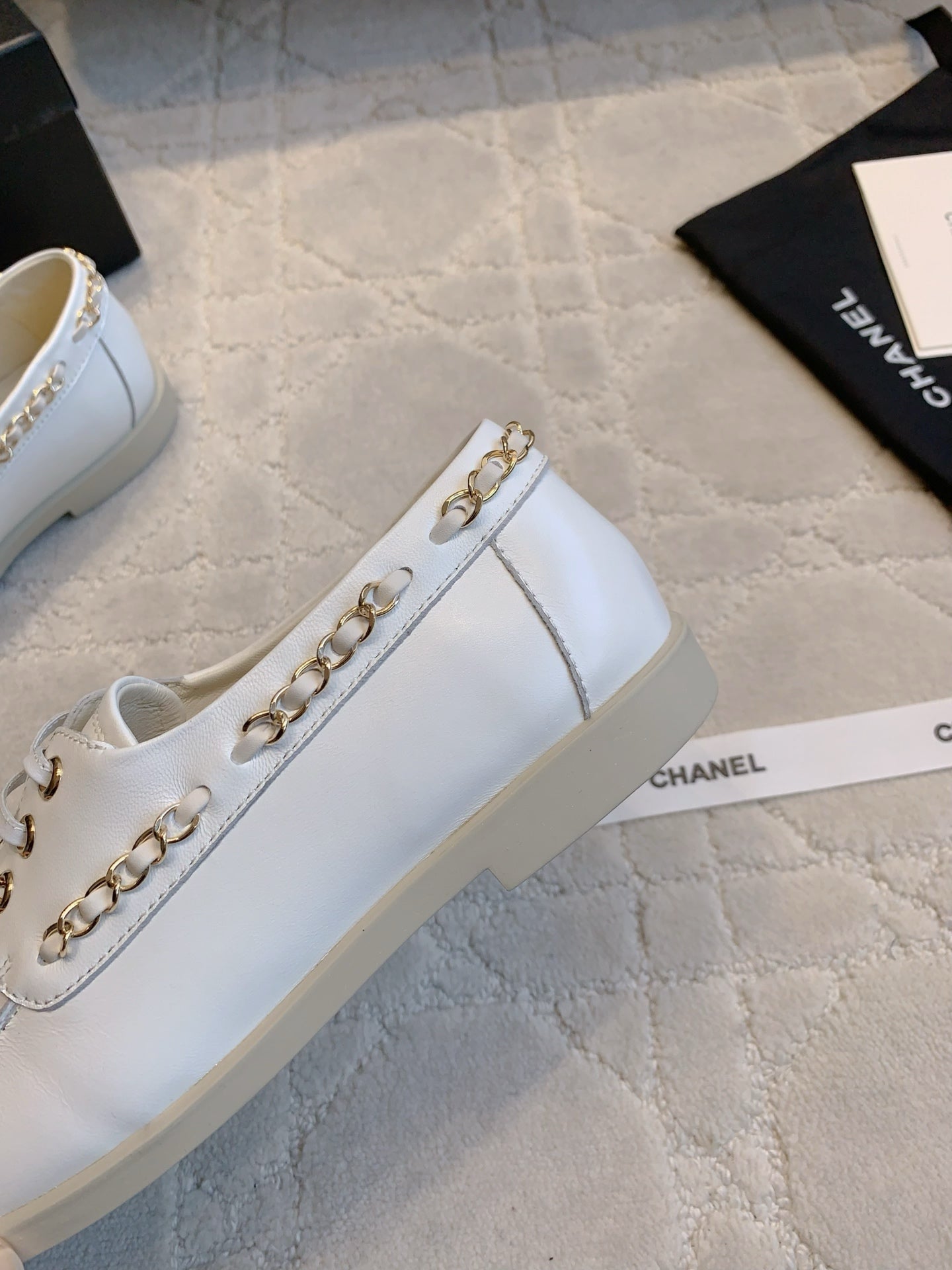 Chan New  Chain-strap flats