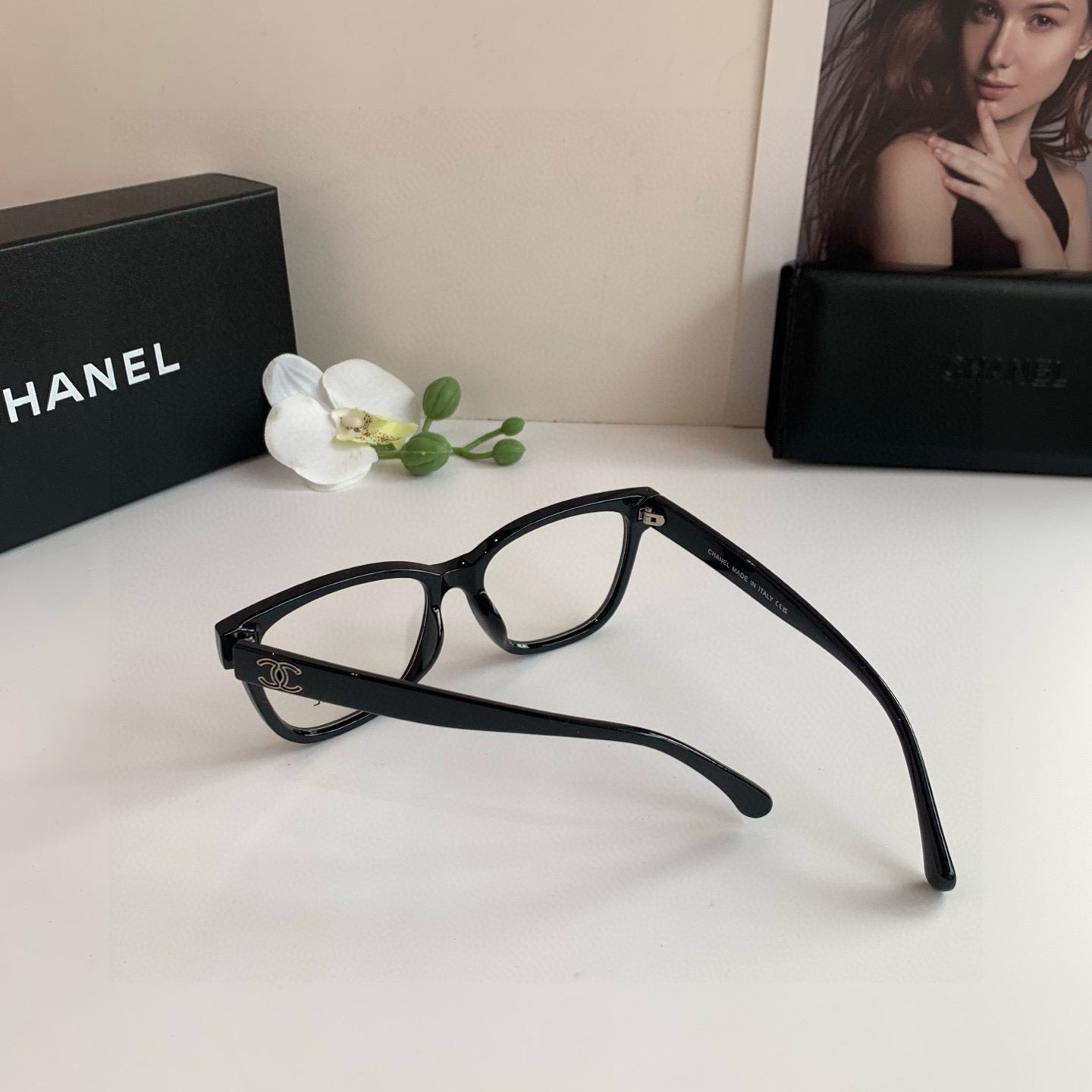 CHAN  New Sunglasses