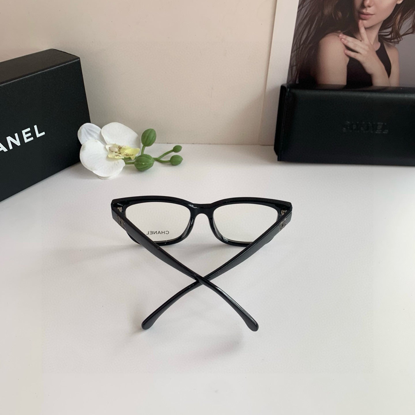 CHAN  New Sunglasses