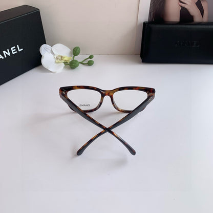 CHAN  New Sunglasses