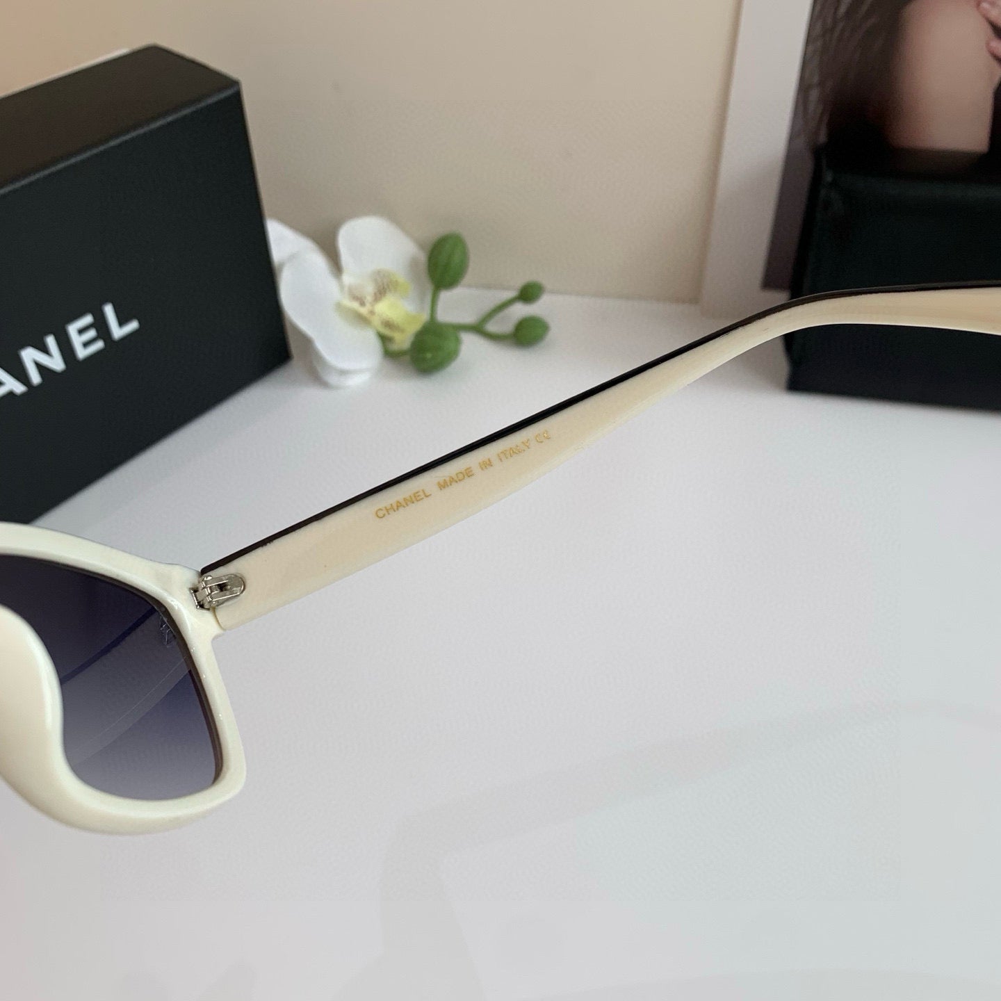 CHAN  New Sunglasses