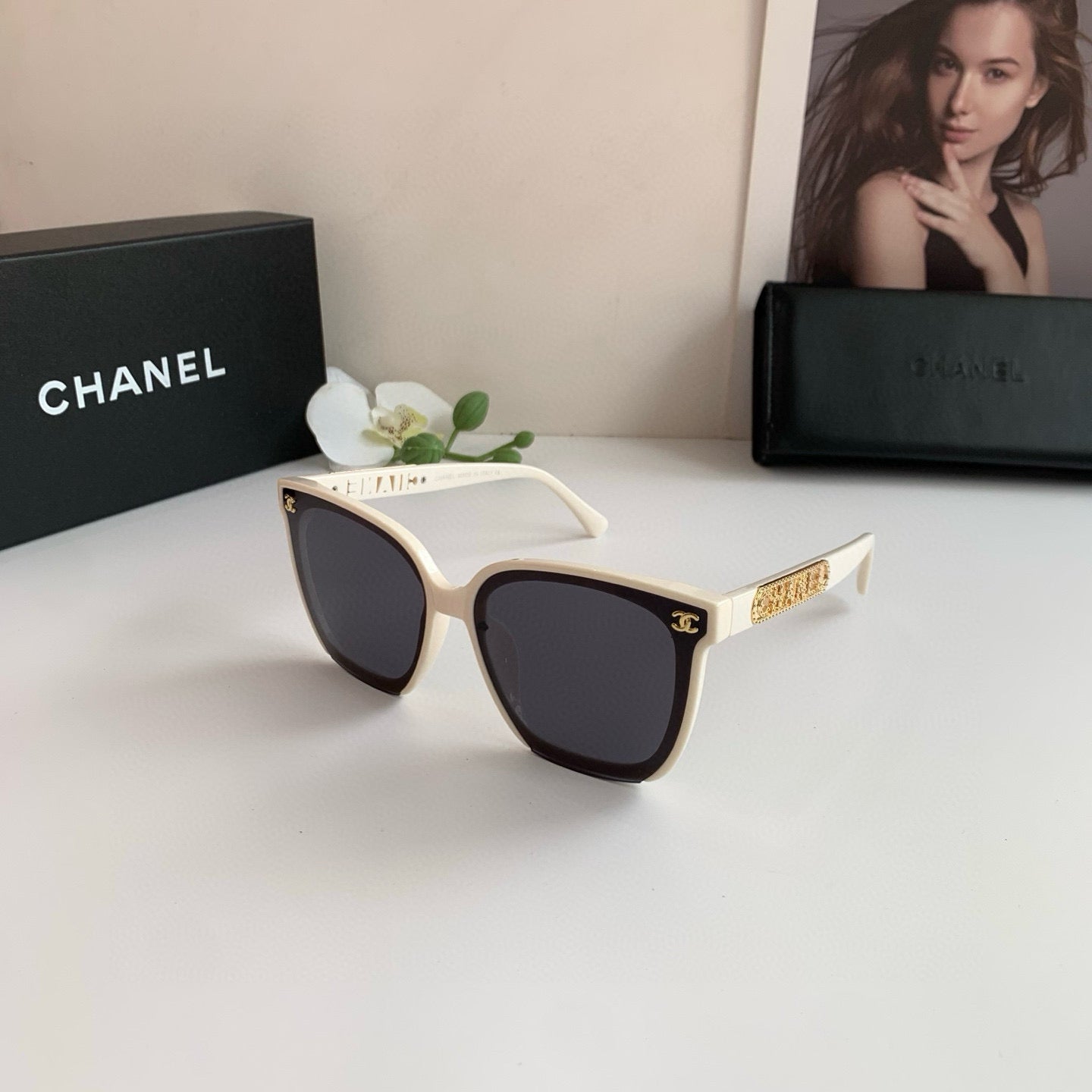 CHAN  New Sunglasses