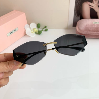 Miu  New Sunglasses
