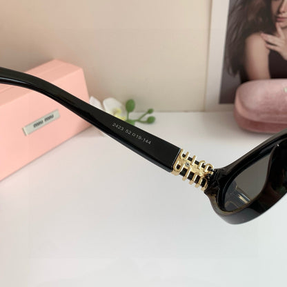 Miu  New Sunglasses